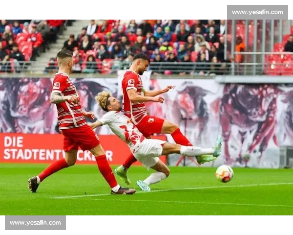 哈托深情告别阿贾克斯:一生红白色,心永远属于阿姆斯特丹 哈托深情告别阿贾克斯:一生红白色,心永远属于阿姆斯特丹