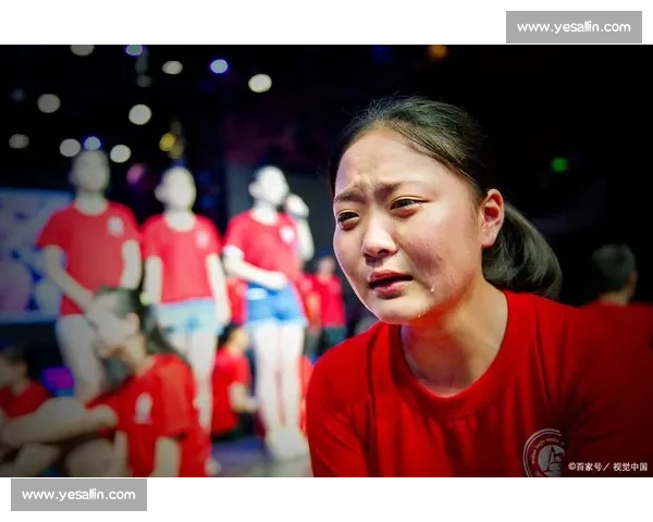 泪水与汗水交织，苏超MVP的背后是怎样的辛酸故事